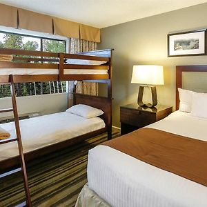 Yavapai East Lodge